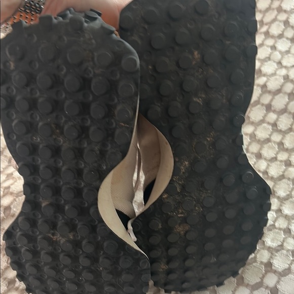 New Balance 327 mens/women Sneakers - Picture 5 of 7